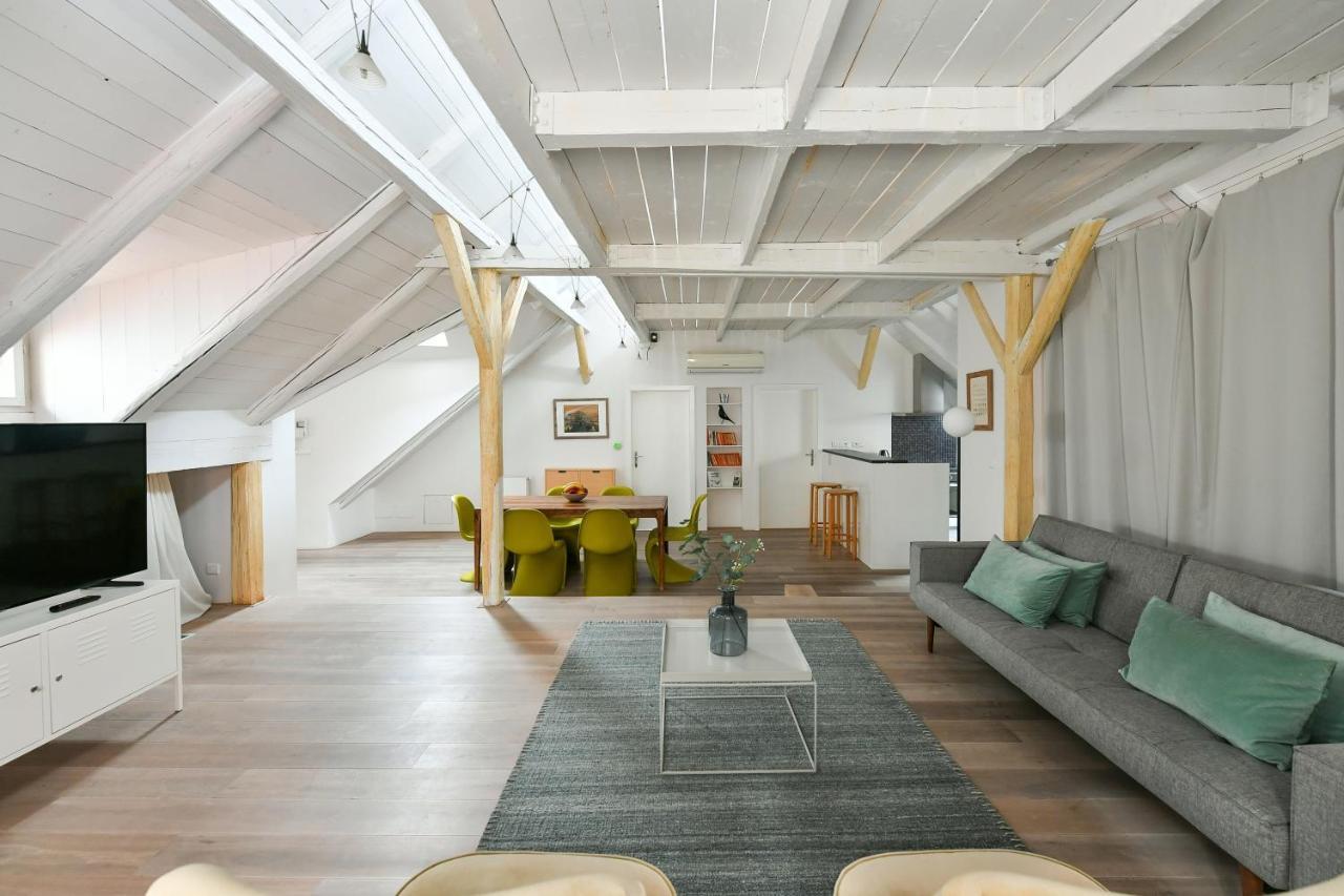 Apartamento Our Loft At Charles Bridge Praga
